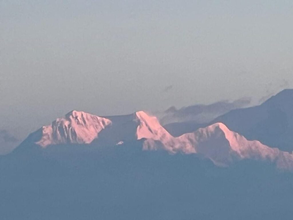 Darjeeling Mt. Kanchenjunga View