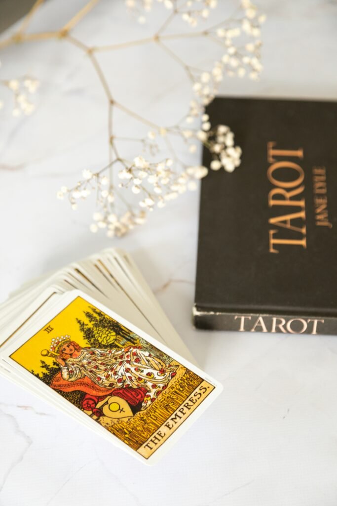 Neuroscience behind Tarot Reading