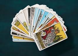 Psychological Benefits of Tarot Reading